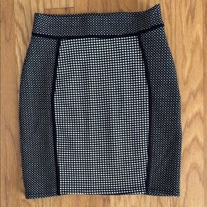Elegant Black and White Pencil Skirt
